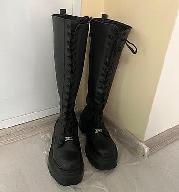 Босоножки, сандалии, шлепанцы: Ботфорты, Размер: 38, цвет - Черный, Б/у — 2