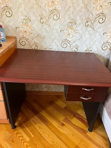 stol ustul: Yeni — 1