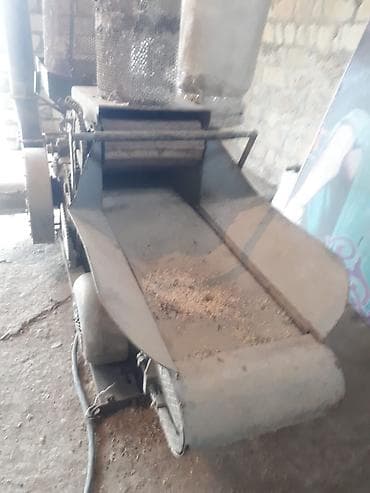 Karma drabilka .Ukraniya istehsalıdır.Tam işlək vəziyyətdədir. Real