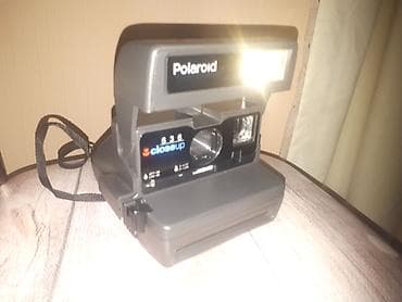 par utu: Bu model Polaroid 636 Closeup-dur — 1990-cı illərdə çox məşhur olmuş — 1