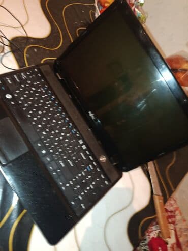fujitsu notebook qiymetleri: Fujitsu noutbuk Xüsusiyyətlər: - Marka: Fujitsu - Korpusu qara — 2