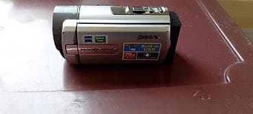 kabeller: Sony Handycam video kamera - Model: Sony Handycam (üstündə “Built-in — 3