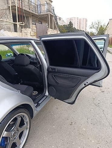 teker 18: Volkswagen Golf: 1.6 l | 2001 il Hetçbek — 9