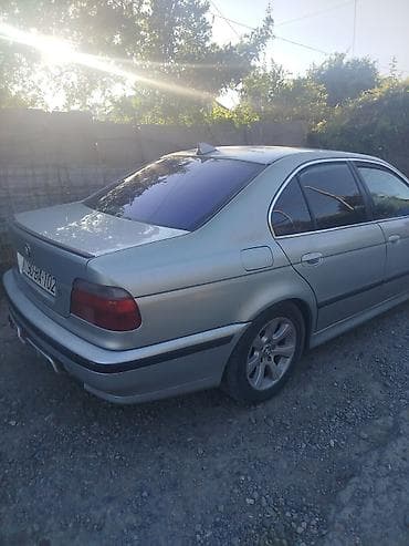 hava ceken: BMW 5 series: 2.8 l | 1996 il Sedan — 5