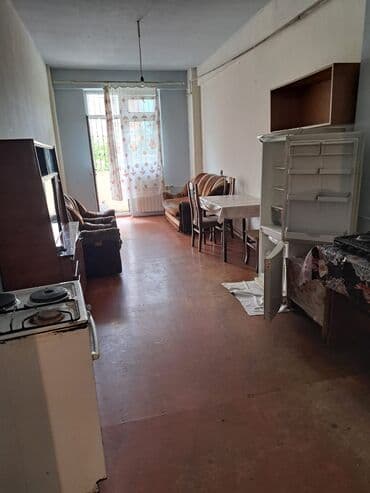 koroğluda kiraye ev: Bakixanov qəsəbəsi(Razin),Razin talkuçkasın yanında olan,2/11 — 7