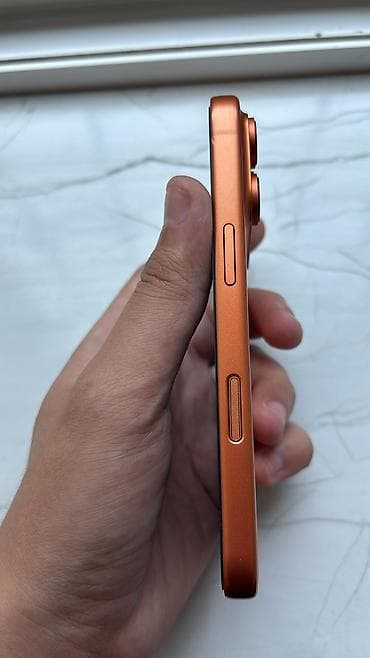 iphon 17 pro: IPhone 17 Pro, 128 GB, Narıncı, Face ID — 2