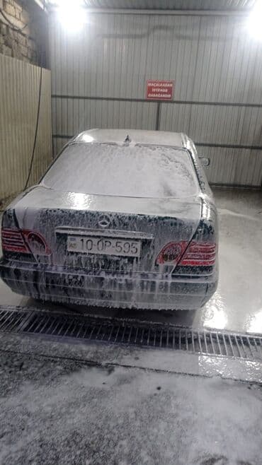 Taksi sürücüsü tələb olunur, 6 ildən artıq təcrübə