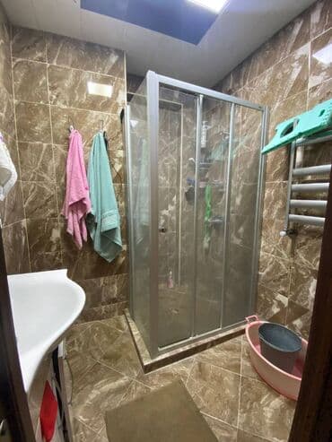 sarayda kiraye: Tam avadanlıqla təchiz olunur, 2 yatağ otağı, 2 balkon(yelçəkən), 2 — 3