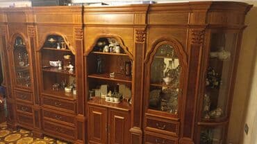 1 kub taxta nece kvadratdir: Б/у, Распашной, Угловой шкаф, Сервант, Италия — 5