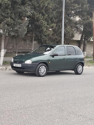 baqaj duqasi: Opel Corsa: 1.4 l | 1996 il 217419 km Hetçbek — 5