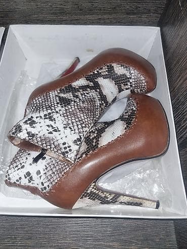 Qadın yüksək daban ayaqqabıları – 2 model 1) Platformalı sandal - — 2