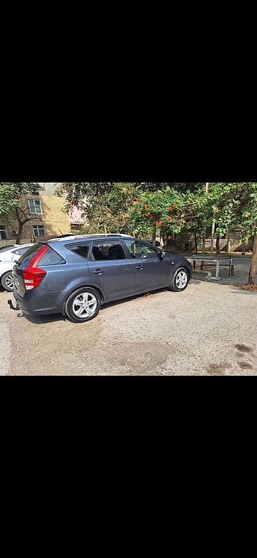 diskler r15: Kia Ceed. Disel. Mexanika. Günlük icarəyə verilir. Depozit 300 manat — 3