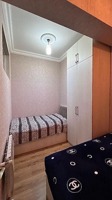 demir carpayı: İkinəfərlik çarpayı, Dolab — 3