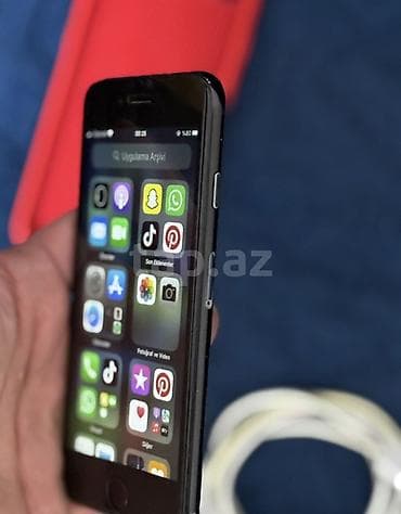htc one max: IPhone 7, 32 GB, Qara — 4