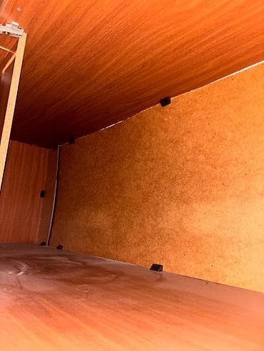 qapi taxda: Sürgülü qapılı paltar şkafı - Material: laminat/LDSP ağac teksturalı — 4