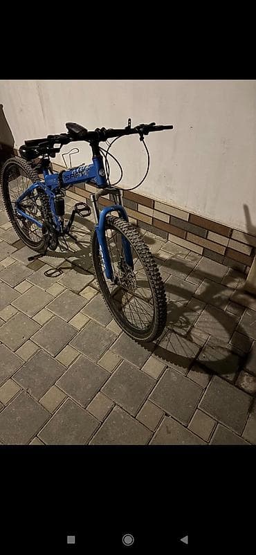 velesibetler: Məhsul: Dağ/şəhər tipli velosiped Xüsusiyyətlər: - Rəng: mavi - — 8