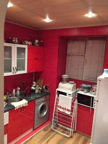 sumqayıt kreditle evler: Bakı, 2 otaqlı, Köhnə tikili, m. Qara Qarayev, 57 kv. m — 12