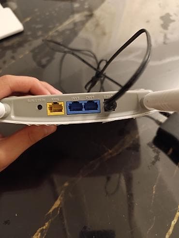 modem router: LB-LINK BL-WR2000A Wireless N AP/Router Xüsusiyyətlər: - 2 ədəd — 2