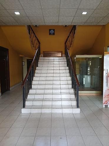 gence emlak: Obyekt Gəncə şəhərin mərkəzində yerləşir . Əsas prospektə baxır. 530 — 3