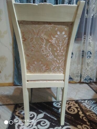 кухонные стулья: Oturacaq stollar 6 ədəddir səliqəli şəkildədir. Başqası alındığı üçün — 3