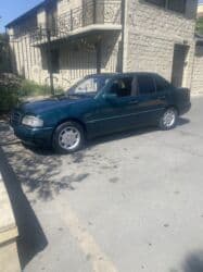 ceed: Mercedes-Benz C-Class: 1.8 l | 1996 il Sedan — 12