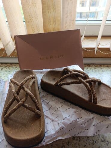 лето в пионерском галстуке купить бишкек: Размер: 36, цвет - Коричневый, Новый — 1