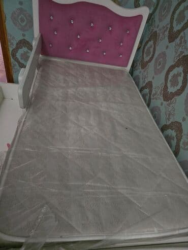 xalça uşaq: Qız üçün, Çarpayı, Bazasız, Matras ilə, Siyirməli — 1