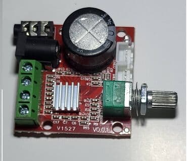 səs gücləndirci: Плата аудио усилителя Texнические характеристики : Напряжение — 1