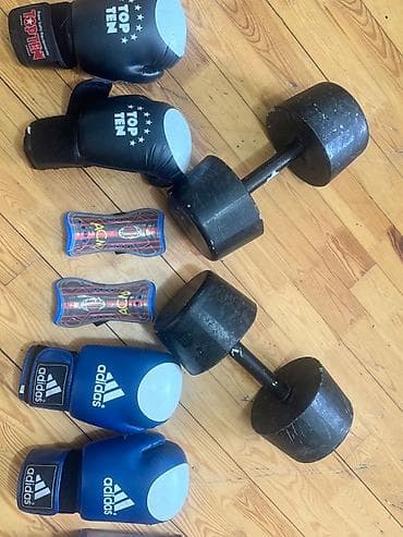 in ve yan: Iki boks elceyi 2 qantel 2 witki hamisi birlikde satilir
Waccapa yaz — 1