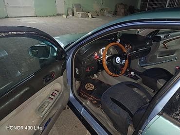 ford 5 1: Volkswagen Passat: 1.8 l | 1998 il Sedan — 10