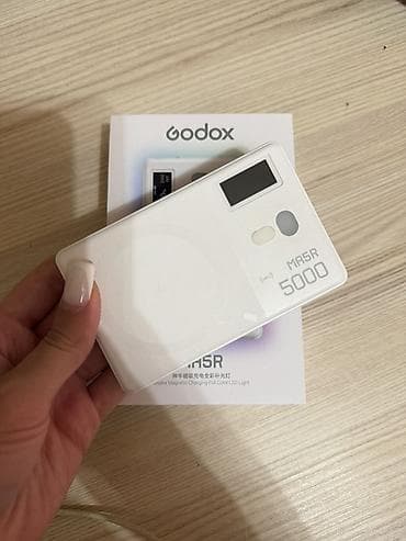 redmi pad 5: Godox MA5R 5000 – maqnitlə şarj olunan tam rəngli LED işıq - Kompakt — 2