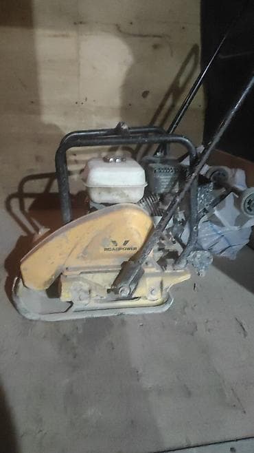 ROADPOWER markalı bu plitə kompaktoru torpaq və digər materialların at lalafo.az ROADPOWER markalı bu plitə kompaktoru torpaq və digər materialların