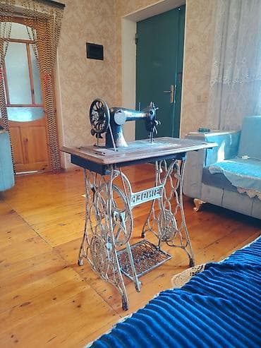 Vintage Singer tikiş maşını – pedallı stolüstü model. Xüsusiyyətlər