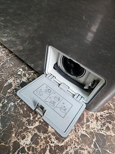 qapi pencere modelleri: Salam aleykum. Paltar yuyan və soyuducu ikisi birlikdə satılır. ideal — 6