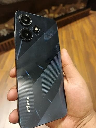 ihpone 8: Infinix Hot 30 Play, 128 GB, rəng - Göy, Sensor — 5