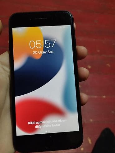 IPhone 7, 32 GB, Qara, Kredit, Barmaq izi