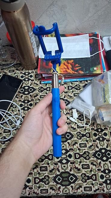 ucuz telefonlar: Selfie çubuğu – simli, düyməli - 3.5 mm audio girişli (jack) kabel — 1