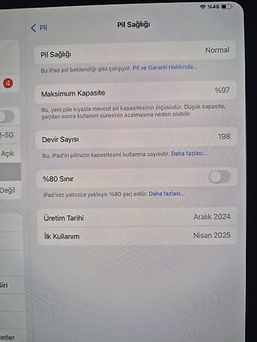 macbook air m4: Ipad pro m4 11 inch.512 gb batareya 97% Ciddi alici olarsa qiynetde — 4