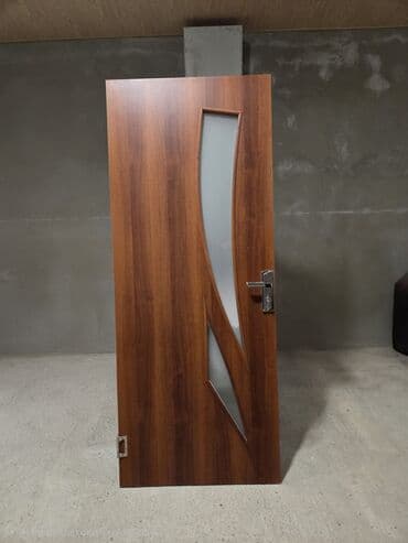 Отопление и нагреватели: 2 ədəd fərqli qapı satılır. Çərçivəsi, zamoku, petləsi var. Ölçüləri — 2