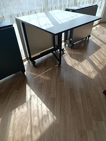 ber ber: Yığıla bilən, təkərli transformasiya olunan masa - Model: qatlanan — 2