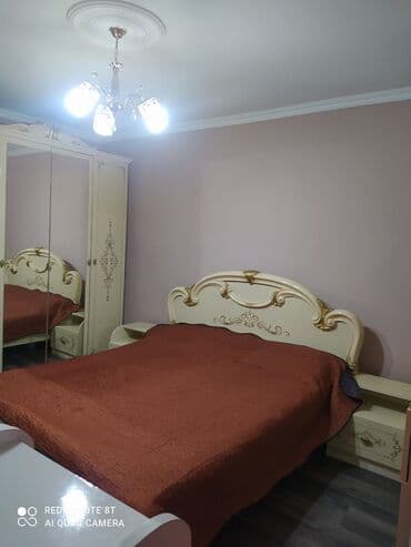 keşlə ev: 6 otaqlı, 1800 kv. m, Orta təmir — 4