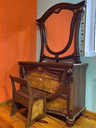 ikinci el pec: Mebel 3 siyirtmə, şüşə. təcili satıldığı üçün endirimdədir ətraflı — 3