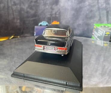metbex tavan modelleri: Коллекционная модель Mercedes-Benz 220SE W111 black 1959 Vitesse — 8