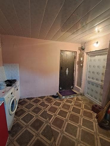 evleri: 1 otaqlı, 200 kv. m, Kredit yoxdur, Orta təmir — 5