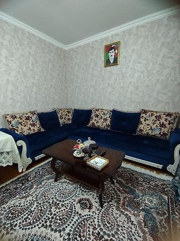 Divanlar: Künc divan, İşlənmiş, Bazasız, Çatdırılma yoxdur — 1