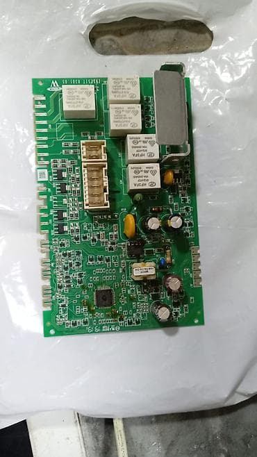 qara saça refle: İndesit və Hotpoint-Ariston paltaryuyan maşınları üçün elektron — 3