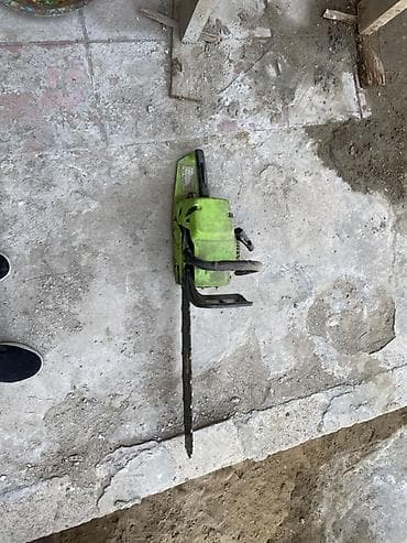 motopila: Benzinli zəncirli mişar - Rəng: yaşıl-qara korpus - Güc mənbəyi — 3