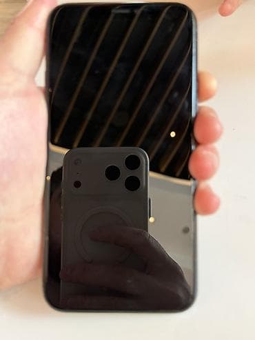 iphone 8s plus: IPhone 11 Pro, 256 GB, Matte Midnight Green — 6