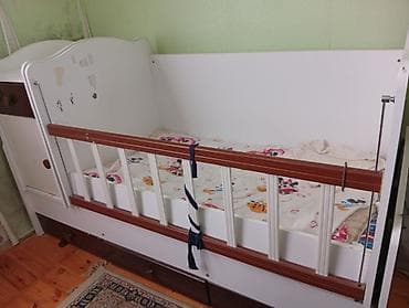 Uşaq beşiyi – çevrilə bilən model - Material: laminat/MDF ağ korpus