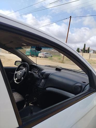 ravon r4 arenda: Ravon Nexia: 1.5 l | 2020 il 227000 km Sedan — 8